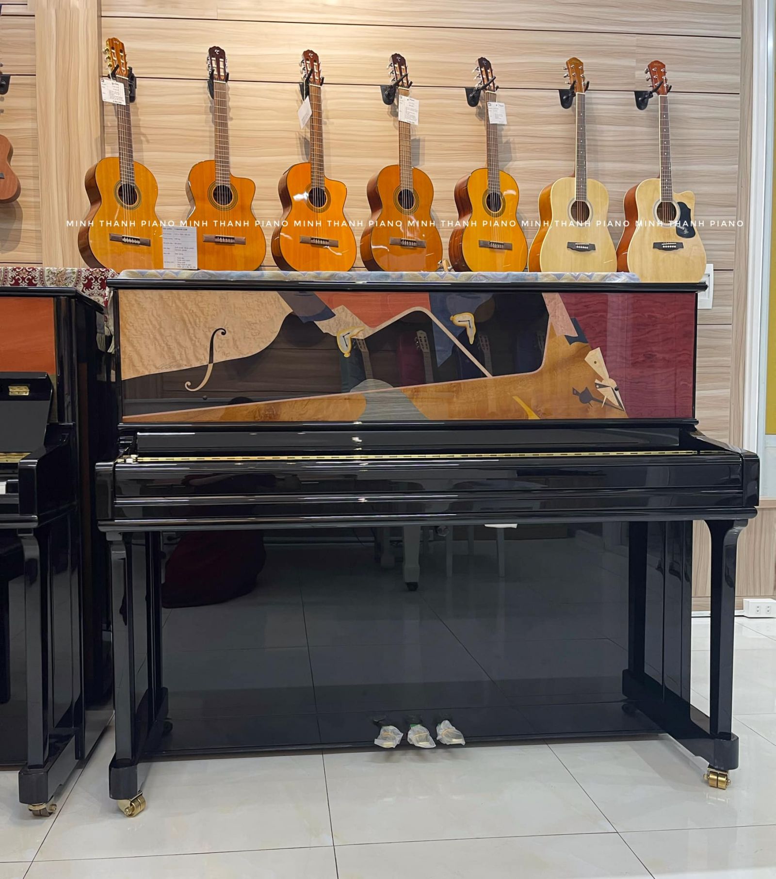 So sánh đàn Piano Samick J310B
