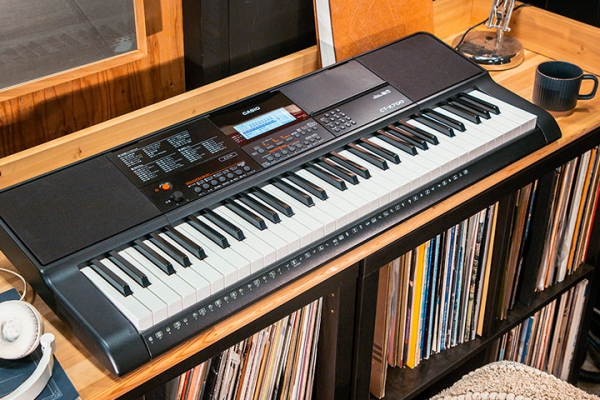 Organ Casio CT-X700